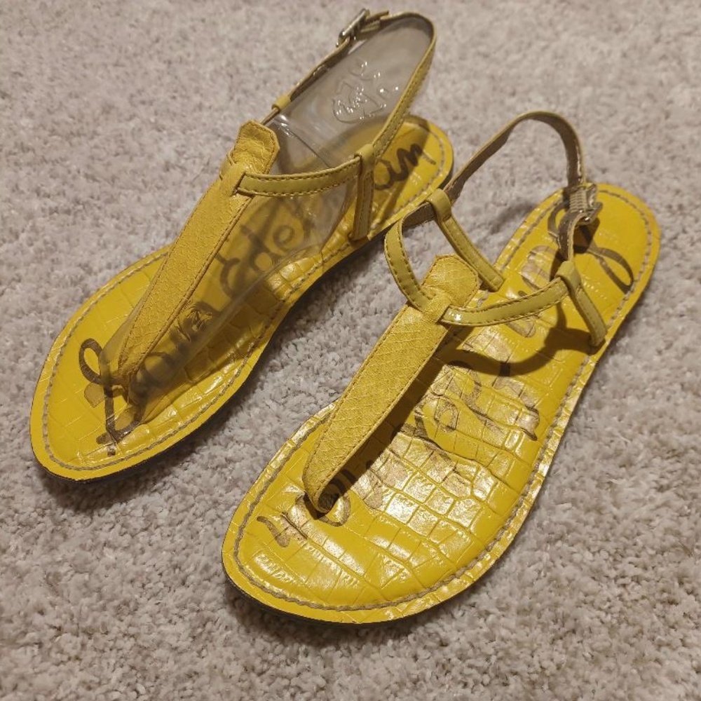 SAM EDLEMAN 'Gigi Crocodile Embossed T-Strap Sandals